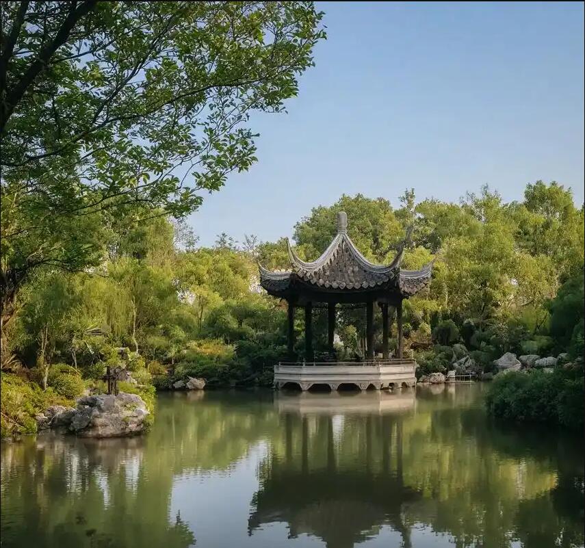 皮山县雅山餐饮有限公司